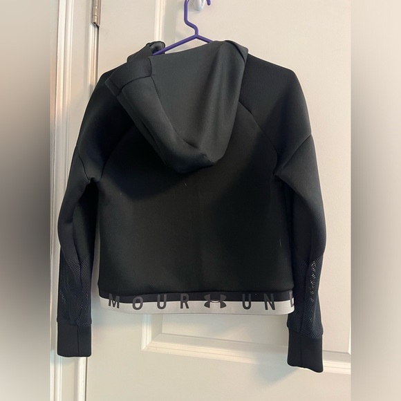Under Armour zip up hoodie with mesh arms - size XS - Picture 5 of 6